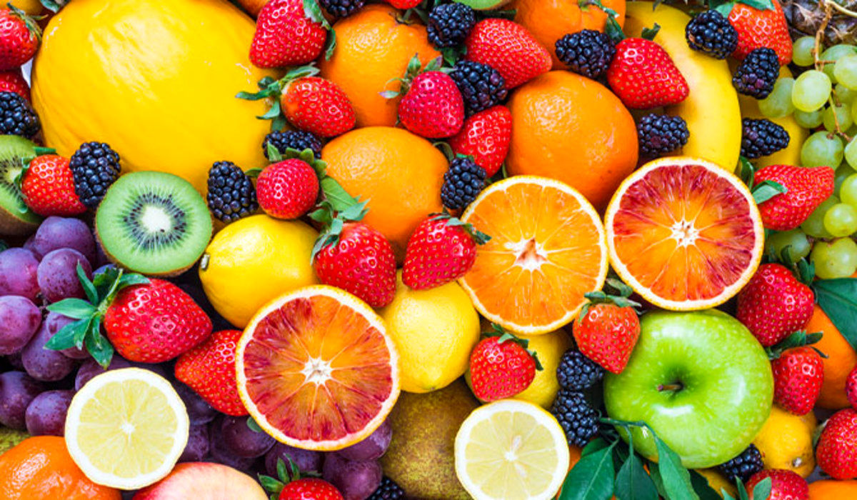 کاهش ۳۰ درصدی مصرف میوه در ایران / پیش بینی فروش دانه ای میوه