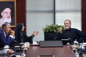 پزشکیان: انتقال پایتخت به سواحل جنوبی مخاطرات امنیتی ندارد
