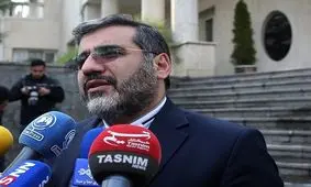 وزیر ارشاد: حاشیه‌ها به برگزاری کنسرت‌ ها لطمه زده / عده‌ای با کار‌های سیاسی اقتصاد اهالی فرهنگ و هنر را به گروگان گرفتند