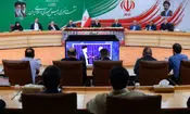 دیگر نمی‌شود شعار بدهیم که می‌جنگیم، اما فردا در بازار همه‌چیز هم باشد و گرانی هم نباشد/تصمیم‌گیری درباره جنگ در حوزه وظایف دولت نیست/ آمریکا نمی‌خواهد جمهوری اسلامی باشد ولی گفتگوها او را وادار به همراهی کرد؛ چرا دستاوردها را خراب می‌کنیم/ ویدئو