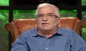 حادثه تلخ برای کارشناس برنامه تلویزیونی میدون حین ضبط برنامه/ ویدئو