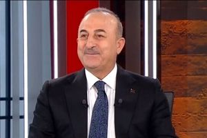 وزیر خارجه ترکیه: اتصال خلیج فارس به دریای سیاه و اروپا از مسیر ایران از اولویت‌های ترکیه است