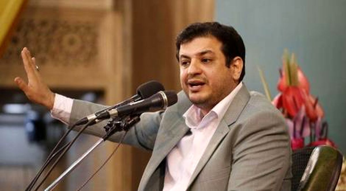 جنجال ادعای رائفی پور درباره دریافت ۱۴۰ سکه طلا توسط نماینده مجلس/ لشکر سایبری رائفی پور علیه قالیباف/ رائفیپور خودش چقدر پول میگیرد؟