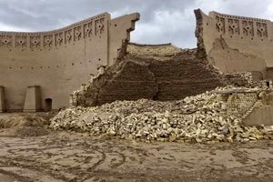تخریب یخچال تاریخی سیرجان و قلعه نرماشیر