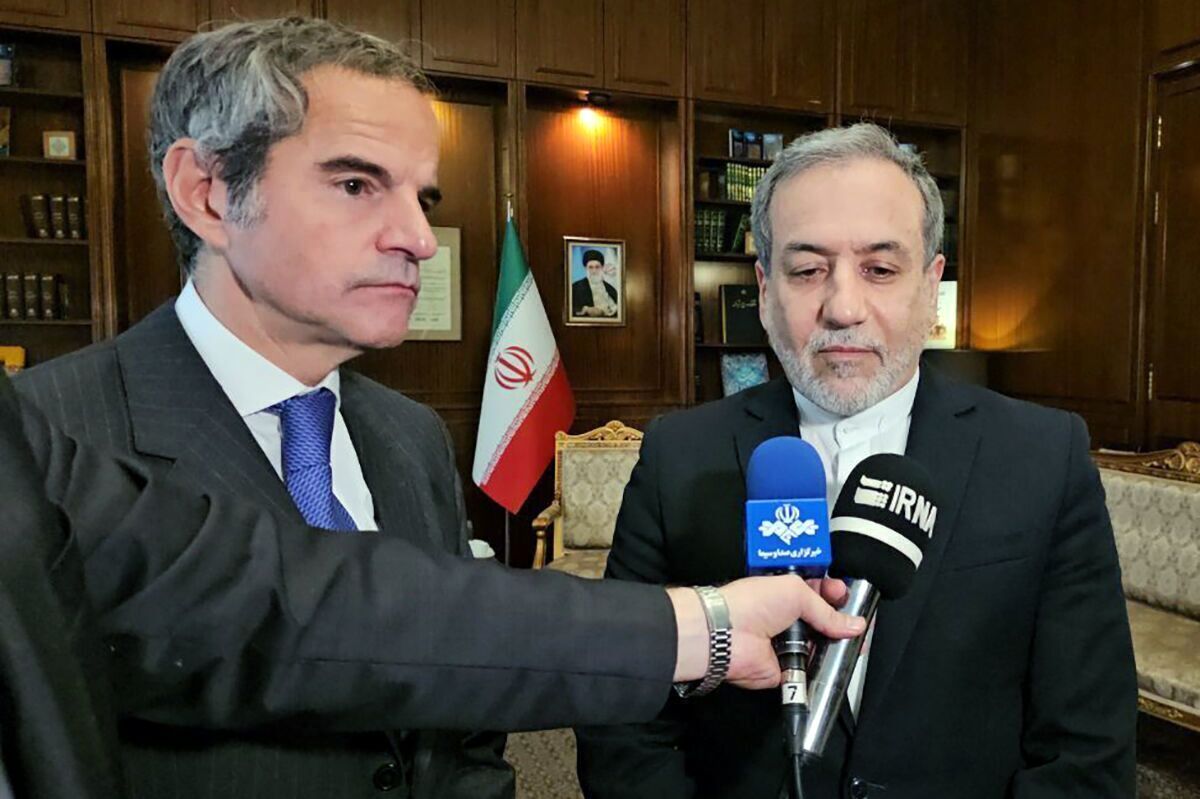 درخواست عراقچی از گروسی: به فشارهای غیرموجه وقعی ننهید