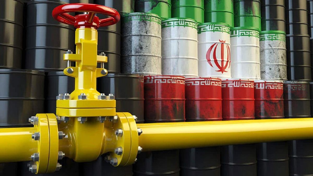 جانشین کل سپاه از نقش نفوذیها در تحریم نفتی کشور گفت