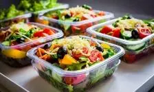 شست و شوی مجدد سالادهای بسته بندی لازم است؟