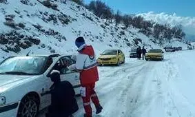 ۸۸ مسافر گرفتار در محورهای مواصلاتی آذربایجان‌غربی امدادرسانی شدند