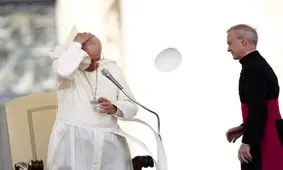 پاپ‌ها در تاریخ مسیحیت؛ از جنجال استعفای پاپ بندیکت تا ماجرای پاپی که حتی با خواهرانش رابطه برقرار می کرد/ پاپ جدید چگونه انتخاب می شود؟