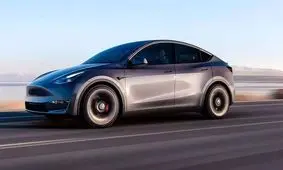 معجزه تسلا؛ نجات معجزه‌آسای جان ۴ سرنشین که از دره پایین افتادند