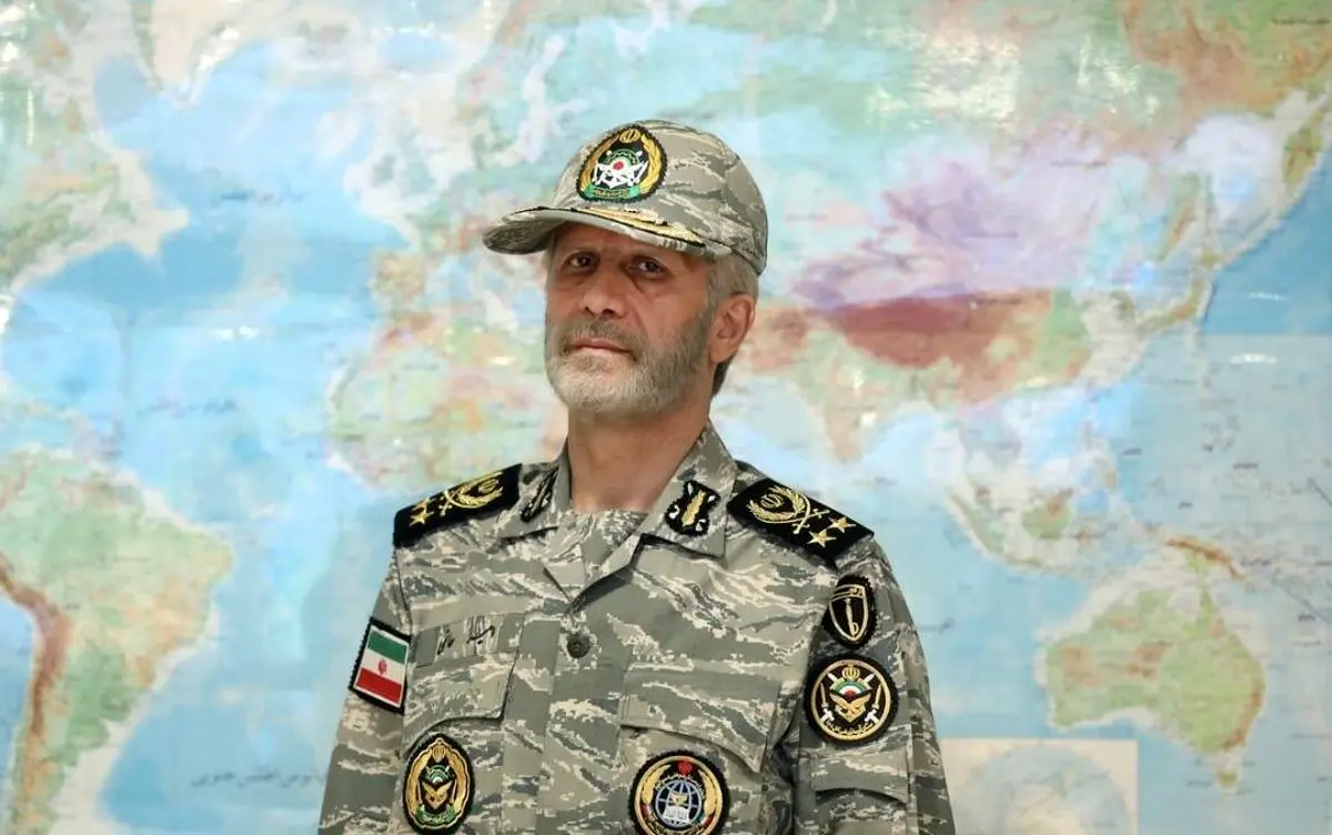 فرمانده کل ارتش: پاسخ ایران به ترور دبیر شورای عالی امنیت ملی قاطع و پشیمان‌کننده خواهد بود

