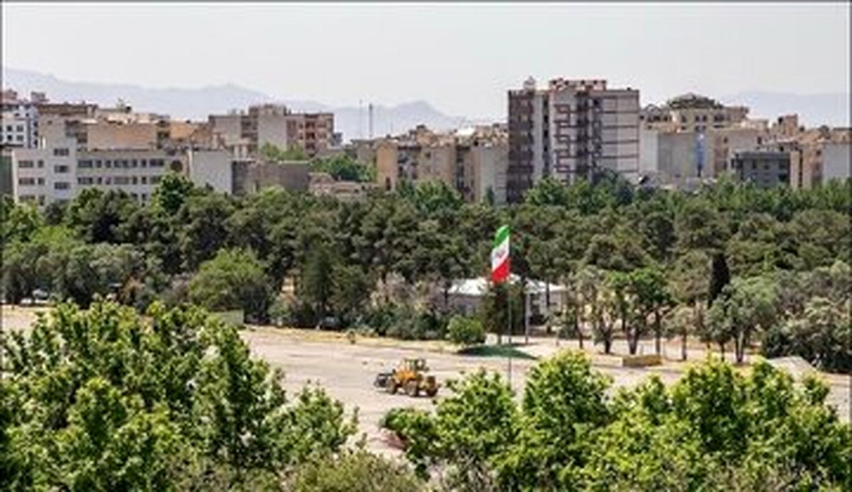 سرنوشت مبهم پادگان ۰۶ تهران؛ نهتنها خبری از بوستان و فضای سبز نیست، بلکه درختان منطقه نیز یکییکی محو میشوند