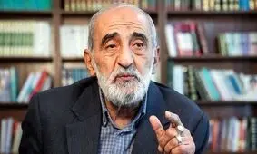شریعتمداری: حمله به ناوهای فرانسه و انگلیس حق طبیعی ایران است