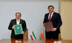 عراقچی: روابط ایران و بلاروس دوستانه، نزدیک و بدون مشکل است/ امضای ۳ سند همکاری میان ایران و بلاروس/ ویدئو
