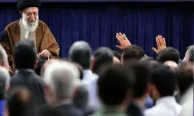 هدیه رهبر معظم انقلاب به یک کارگر
