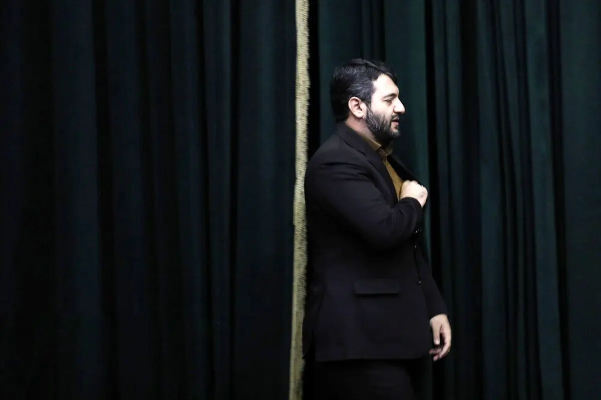 جنجال جدید حجت الله عبدالملکی؛ بازی با ریاضی یا فرار از کارنامه‌ای که سفره‌ها را کوچک کرد؟/ تئوری‌های عجیب و نادر وزیر کار دولت رئیسی کی تمام می‌شود؟