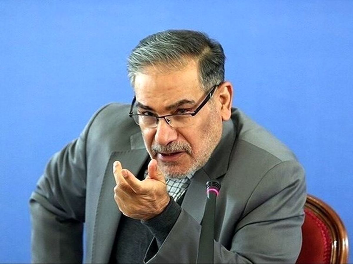 دبیر شورای عالی امنیت ملی به امارات رفت / شمخانی: میتوان به شکل گیری تحولات جدید در روابط دو و چند جانبه در منطقه امیدوار بود