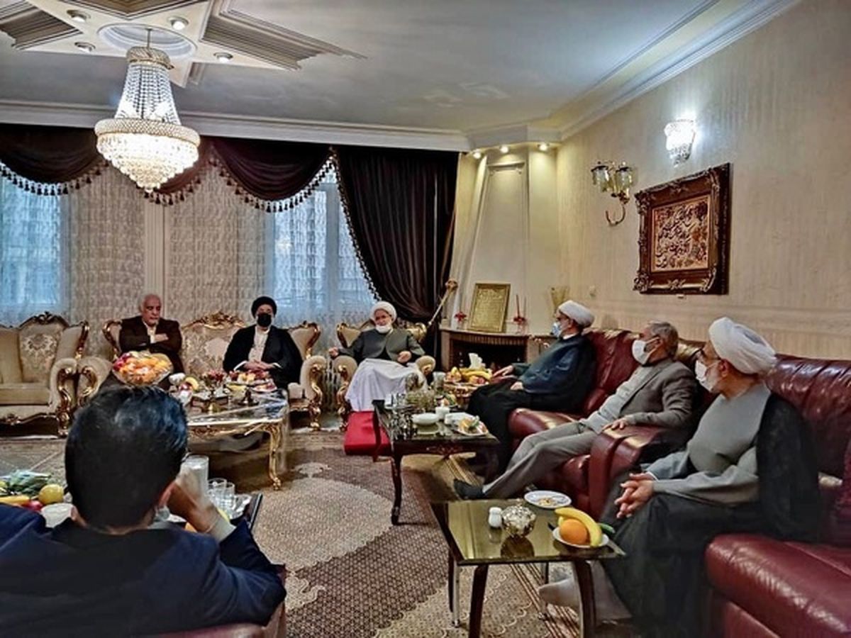 مهدی کروبی به دیدار منتخبنیا رفت