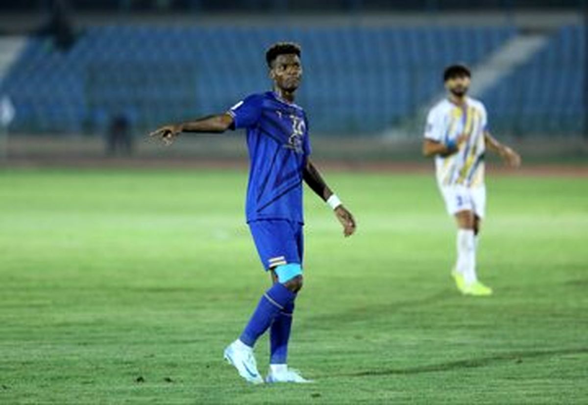 ستارهی استقلال محروم شد