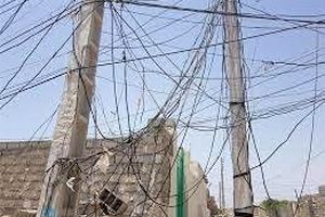 کابل های عنکبوتی در حاشیه شهر چابهار