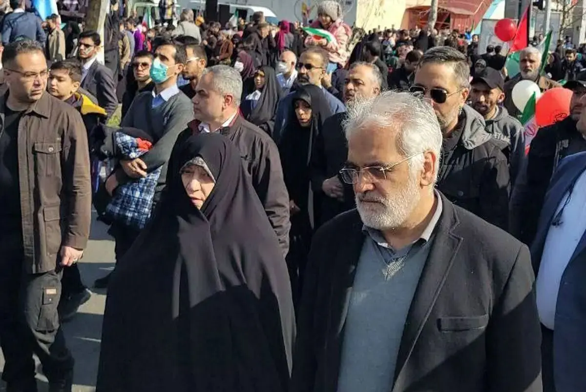 طهرانچی و همسر وی به همراه ۴ تن از اعضای تیم حفاظت به شهادت رسیدند

