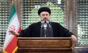 سید حسن خمینی: دفاع در برابر دشمن خارجی اصل است اما باید با مردم مهربان بود/ نهج البلاغه می خواهد والی به گونه ای عمل کند که مردم متمایل شوند/ اگر جایی از عدالت اقتصادی، اجتماعی و سیاسی خارج شدیم باید به مسیر بازگشته و جبران کنیم و نباید ظلم کنیم