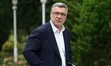 توضیحات وزیر بهداشت درباره حوادث بیمارستان های سینا و ایلام؛ ه داخل بیمارستان سینا گاز اشک آور پرتاب نشده