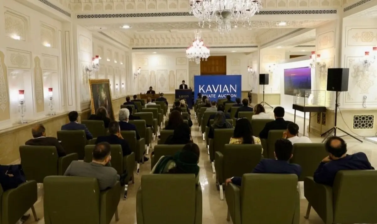 از فرشچیان تا کیارستمی؛ مروری بر شب درخشان هنر تهران در حراج کاویان