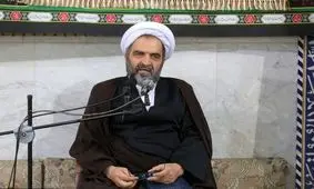 محمد سروش محلاتی: به خود می‌‌لرزم وقتی می‌بینم آدمی در این کشور می گوید "پناهی غیر از خدا ندارم"