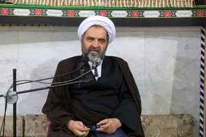 محمد سروش محلاتی: به خود می‌‌لرزم وقتی می‌بینم آدمی در این کشور می گوید "پناهی غیر از خدا ندارم"