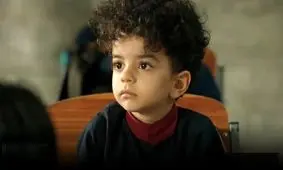 خوانندگی سالار معمولی در مراسم تجلیل از عوامل سریال پایتخت/ ویدئو