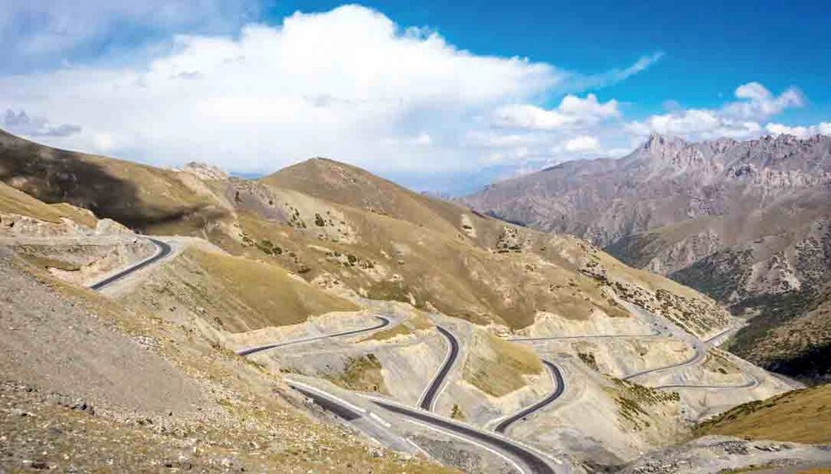 جادهای که رفتن به آن دل شیر میخواهد