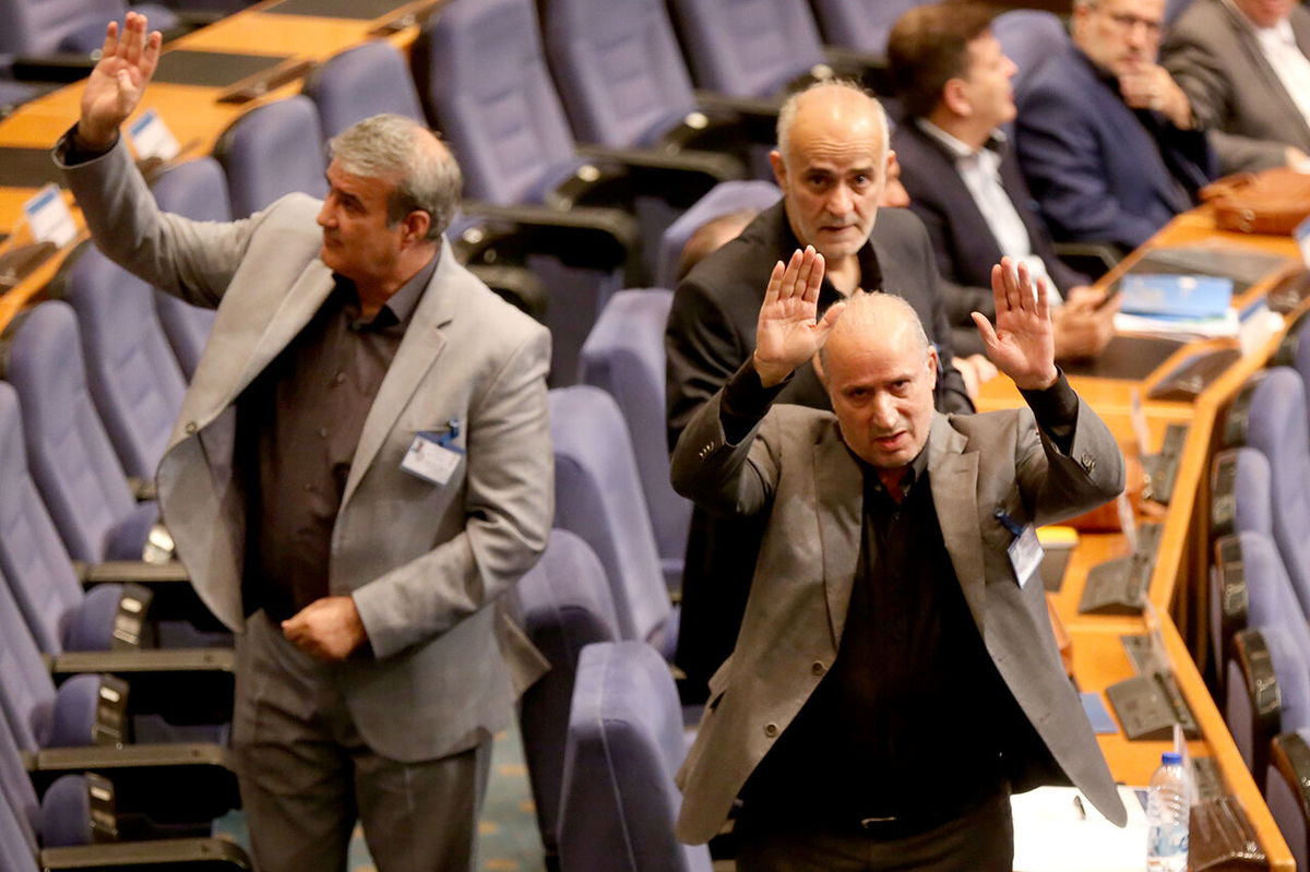 نبی و قنبرزاده نایبرئیس فدراسیون فوتبال شدند/ ۲ نامزد پیشنهادی مهدی تاج رای آوردند