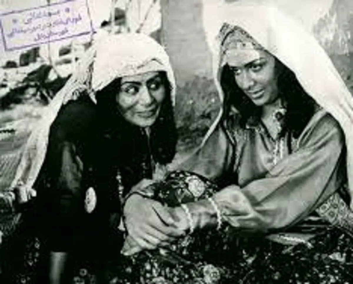 سفر در زمان؛ «شهرزاد» بازیگر قبل انقلاب در پیری و در کنار آرامگاه کوروش 