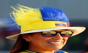 زنان با چه پوششی تماشاگر اولین بازی جام جهانی قطر شدند / تصاویر