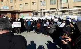 تجمعات معلمان و نوجوانان شیرازی را سیاسی نکنید

