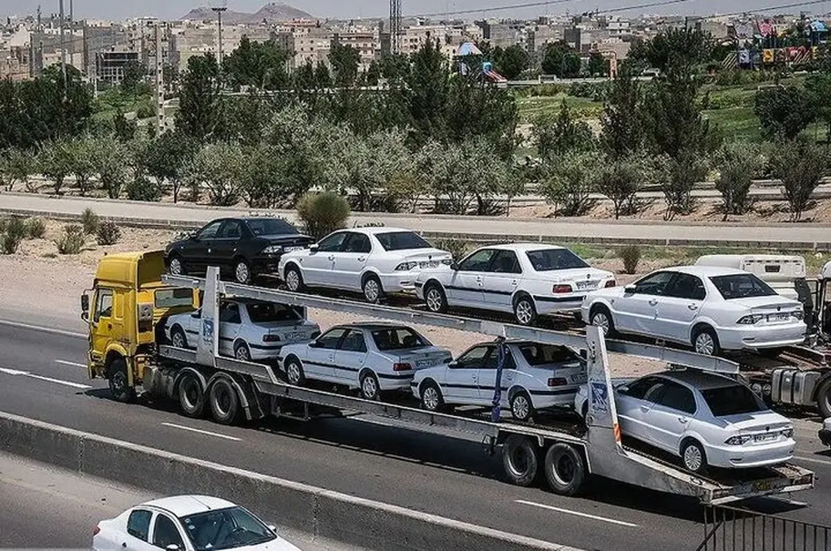 شوک تازه به مشتریان؛ خودروسازان رسما قیمت خودرو را ۳۰ تا ۵۰ درصد گران کردند/ خودروسازان چند بار در سال می‌توانند قیمت‌ها را بالا ببرند؟