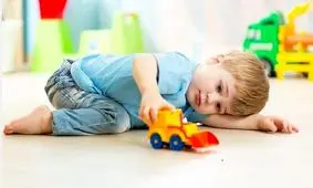 وقتی قانون در خانه پدربزرگ بی معنا می شود؛ عشق بی قید و شرط یا لوس کردن دردسرساز نوه ها؟
