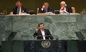 عکس جالب استقبال از احمدی‌نژاد پس از بازگشت از  نشست سازمان ملل