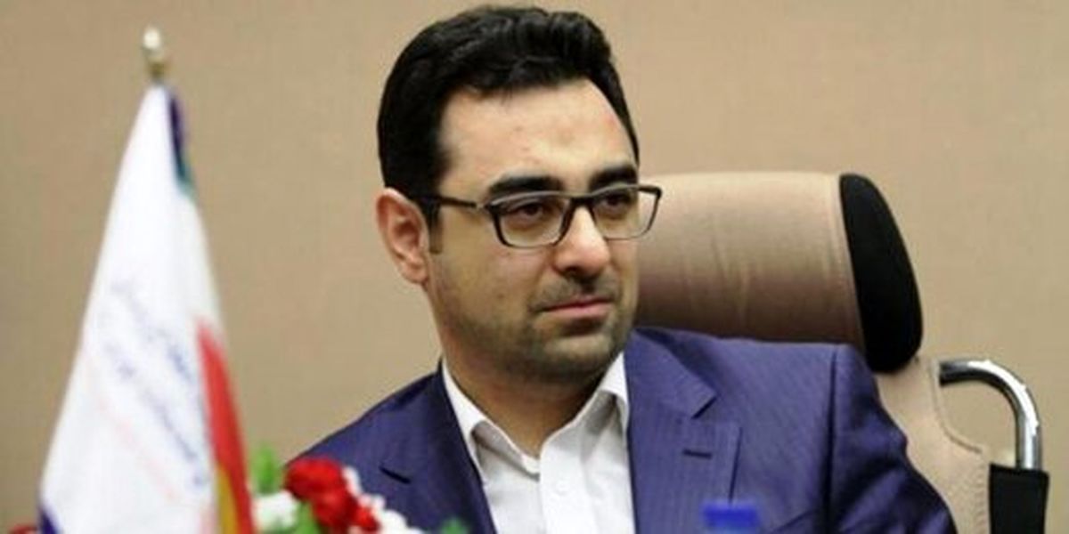 بانک مرکزی هیچ نقشی در تصویب ارز ۴۲۰۰ نداشت و حتی رسما مخالفت خود را با این طرح اعلام کرده بود/ رمزگشایی از نقش روحانی در ماجرای اختلالات در بازار دلار