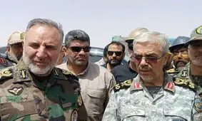  100 کیلومتر از دیوارکشی مرزی با افغانستان به پایان رسیده است/ عملیات انسداد 300 کیلومتری نوار مرزی به صورت دیوارکشی به ارتفاع 4 متر و فنس کشی بخش بالایی آن خواهد بود