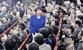 تاچر شرق؛ درباره سانائه تاکایچی که با رسیدن به ریاست حزب حاکم اولین نخست‌وزیر زن تاریخ ژاپن خواهد شد

