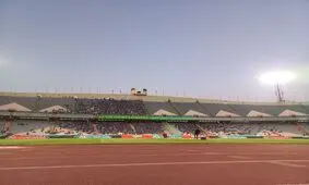 حضور هادی‌حجازی‌فر در آزادی/ تشویق ویژه هواداران برای کاپیتان آبی‌ها