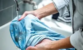 پاک کردن رنگ مو از روی انواع سطوح