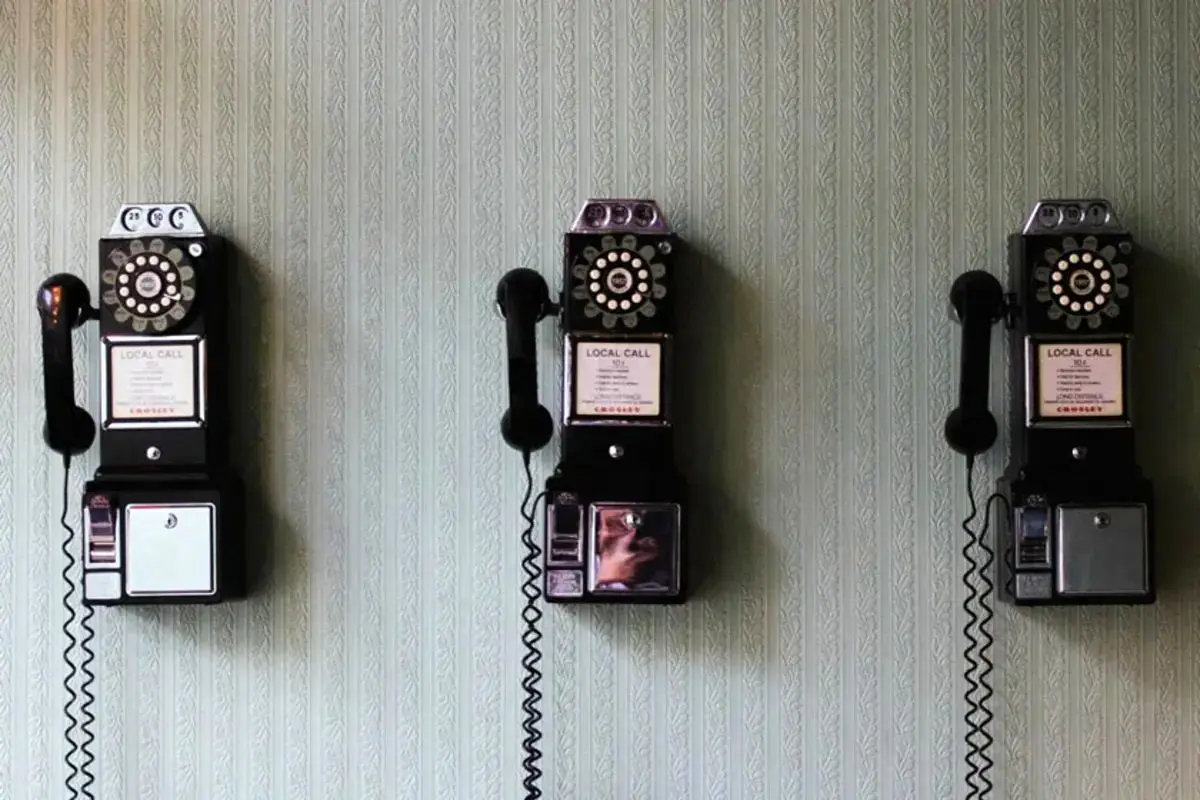 شماره‌ تماس های اضطراری هنگام سفر
