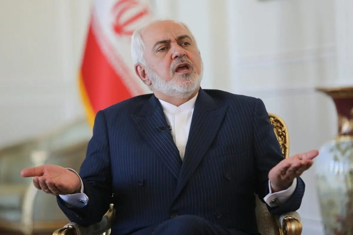 ظریف با کنایه به شریعتمداری: سخنانم برای گروهی گران تمام شده است

