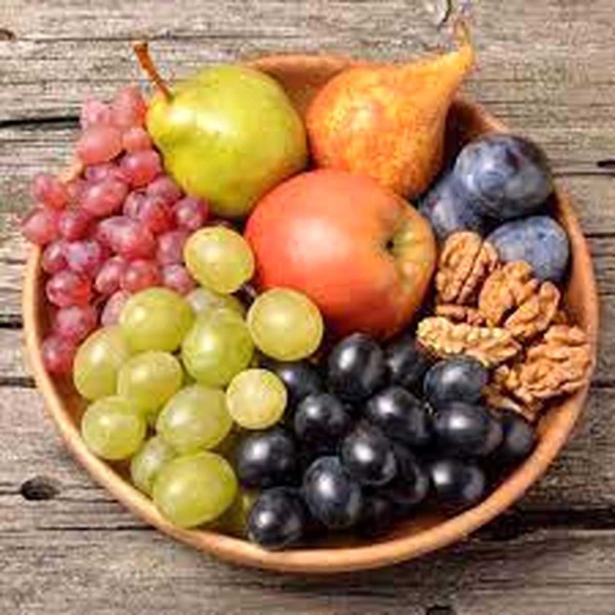 بیماران مبتلا به میکروب معده چه میوه هایی بخورند؟