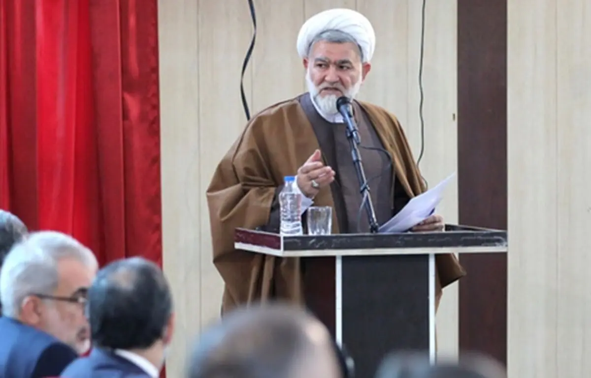  ۴۵ سال نمازگزار تربیت کرده‌ایم، جوانان ما متدین و انقلابی هستند/ شورای نگهبان به لایحه حجاب ۴ ایراد گرفته است/ ۲۰۰ متر بنا برای نمازخانه که اشکالی ندارد