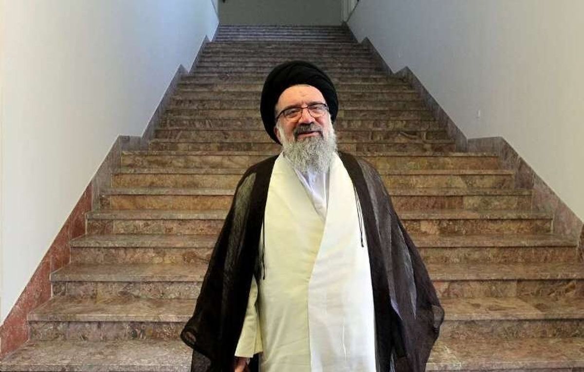 حال عمومی آیتالله خاتمی مساعد است