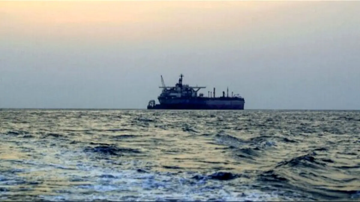 نیروی دریایی سپاه: هرگونه تحرک اشتباه، دشمن را در تنگه گرفتار گرداب‌های مرگباری خواهد کرد
